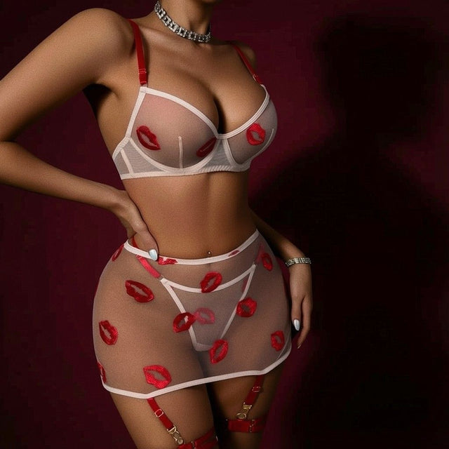 Dripdrip Crimson Kiss: Heavy Embroidery Lip-Motif Sheer Sculpting Set