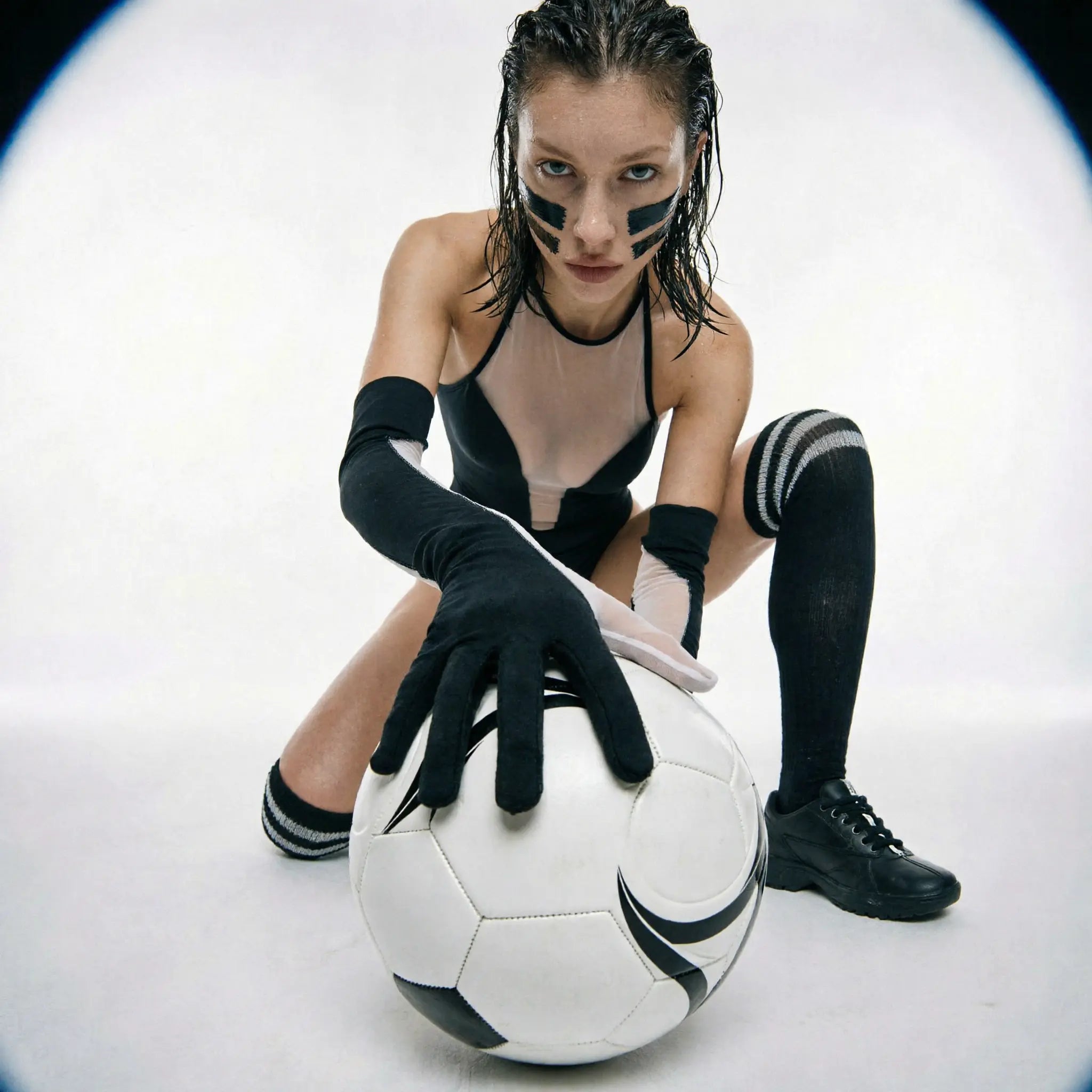 Dripdrip Cyber Venus: Asymmetric Contrast Sculpting Mesh Bodysuit with Gloves dripdrip