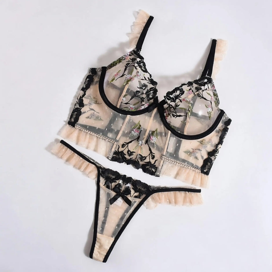 Dripdrip Garden Corset: Mixed-Media Floral Embroidery & Polka Dot Boned Set dripdrip