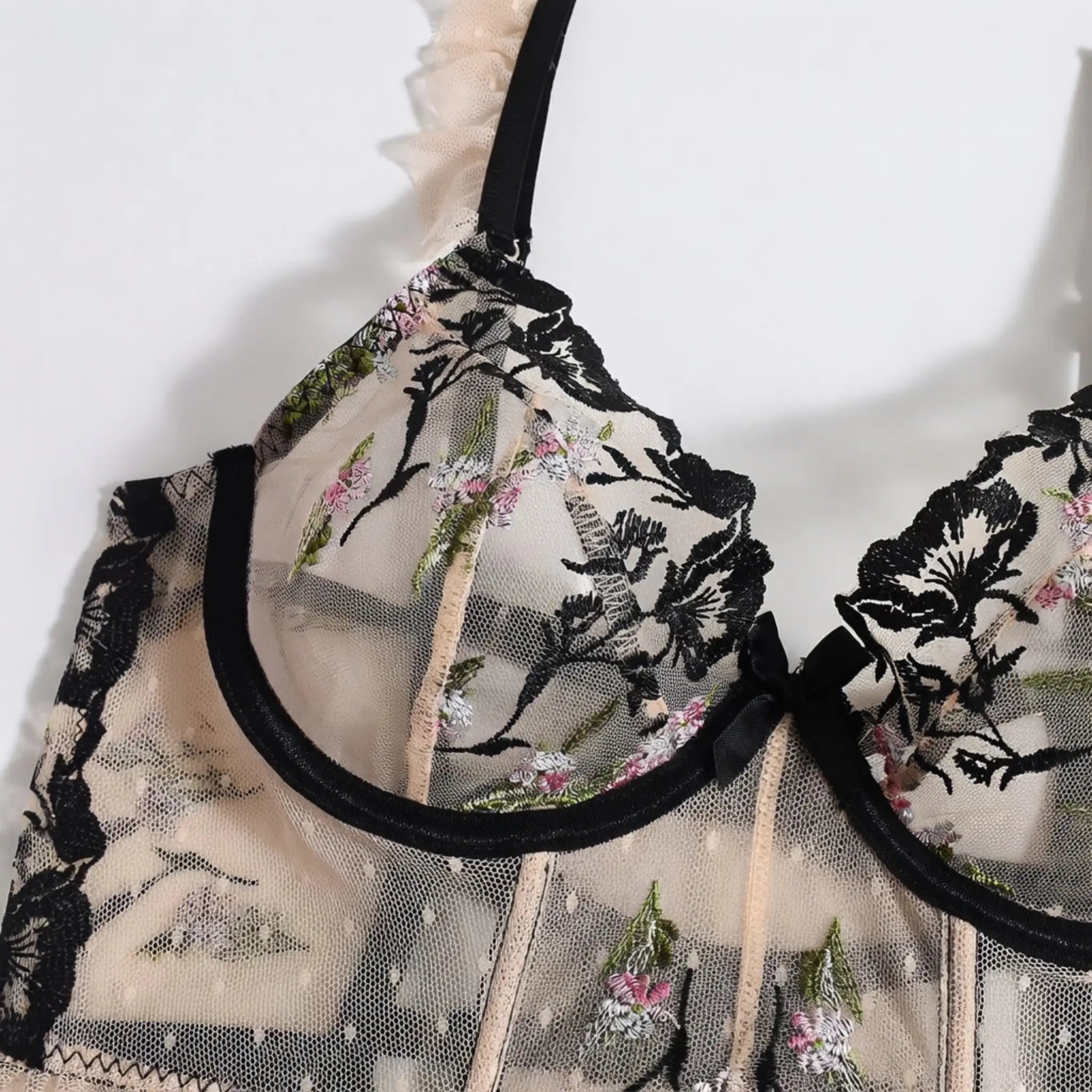 Dripdrip Garden Corset: Mixed-Media Floral Embroidery & Polka Dot Boned Set dripdrip