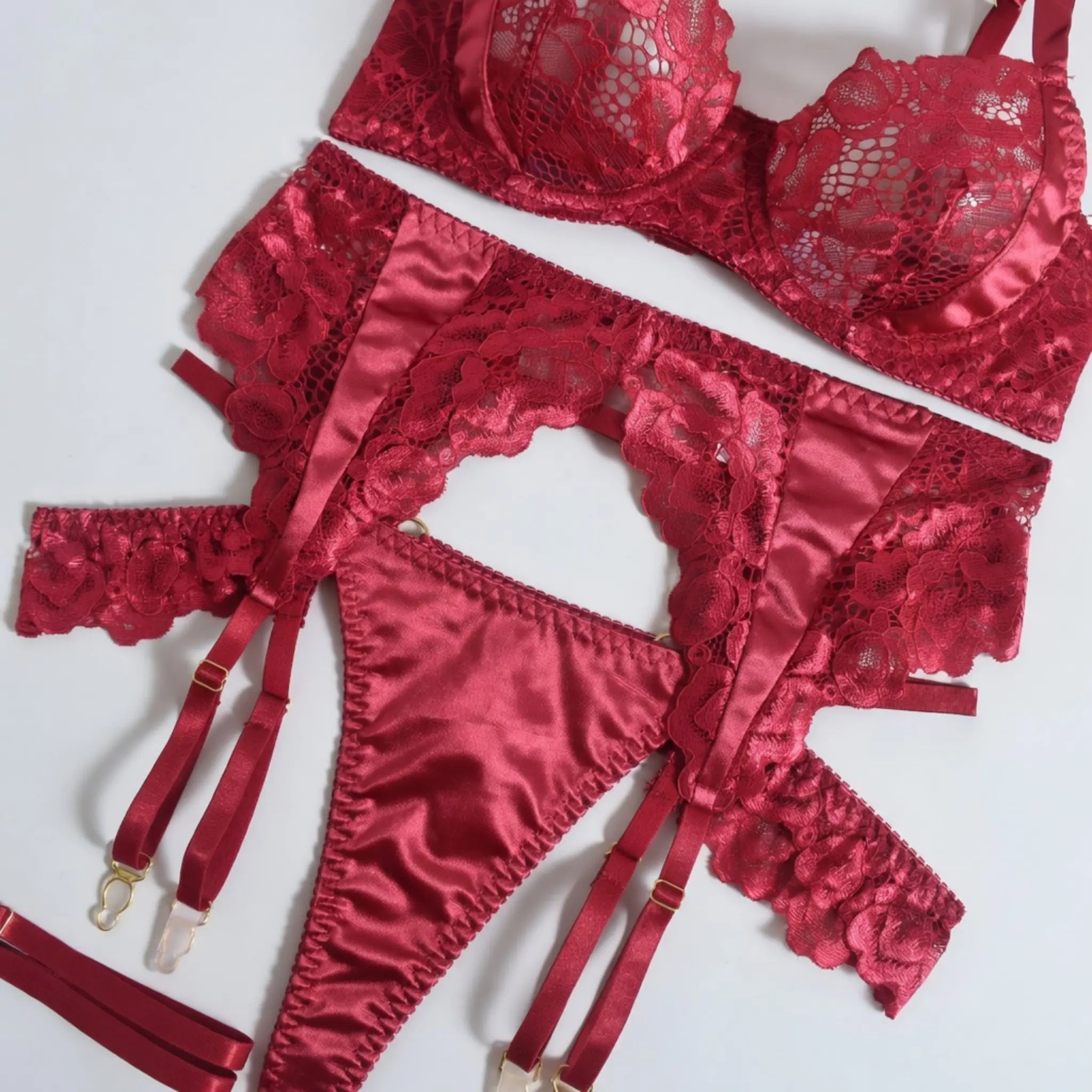 Dripdrip Satin Muse: Sheer Lace & Satin Contrast Four-Piece Set dripdrip